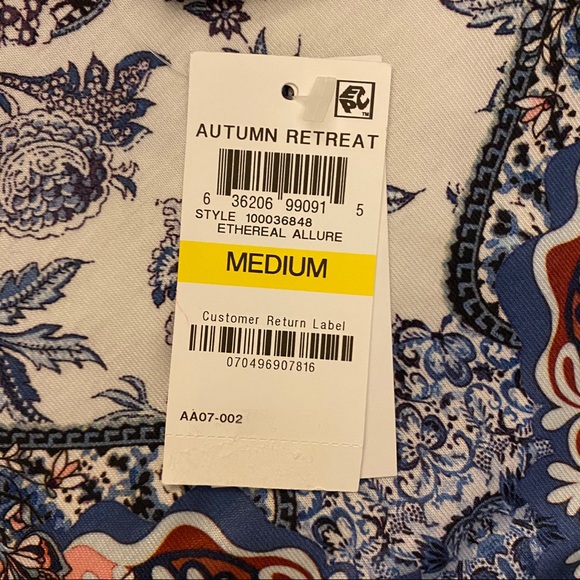 STYLE & CO Floral Print Sheer Flare Sleeve Top - Picture 12 of 13